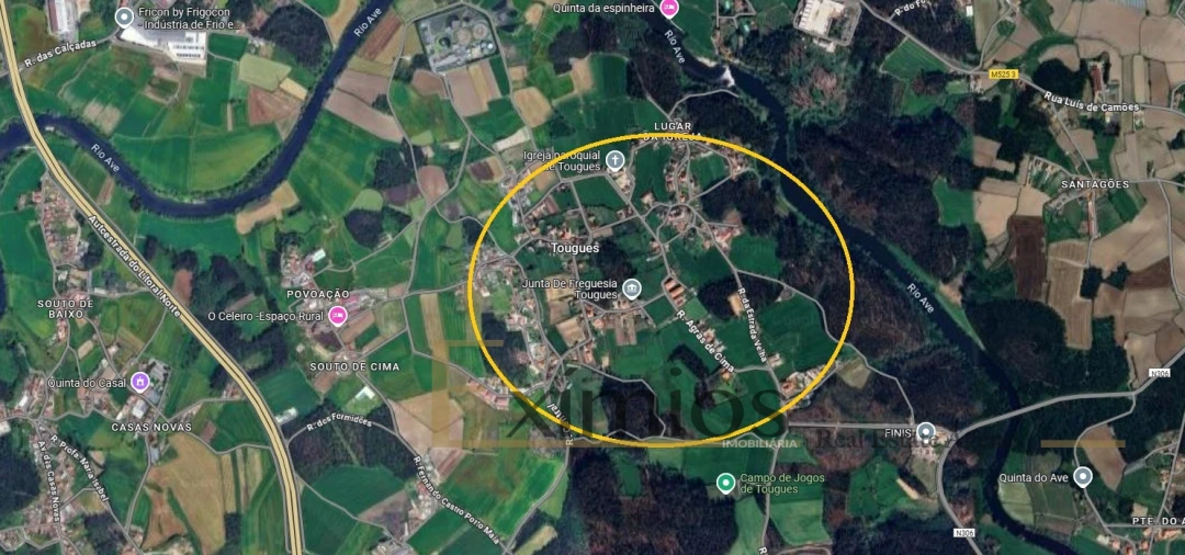 Terreno para Venda em Retorta e Tougues Foto 4