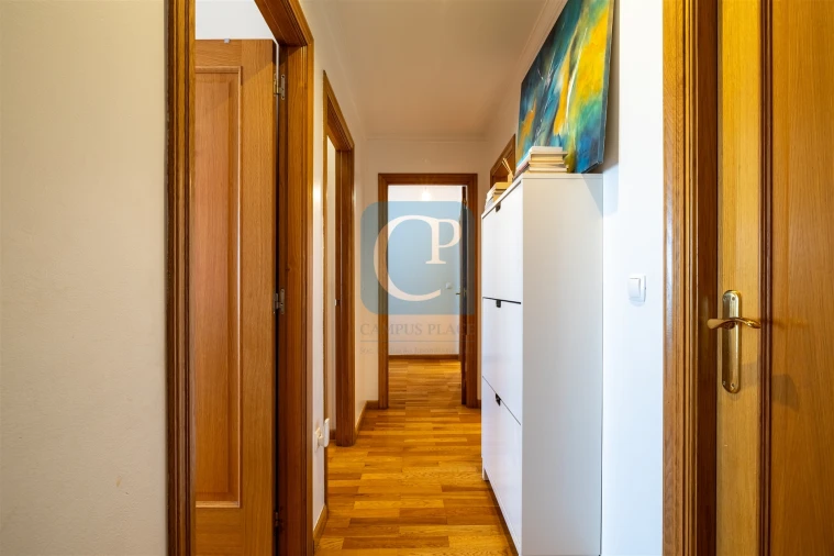 Apartamento T3 para Venda em Lordelo do Ouro e Massarelos Foto 23