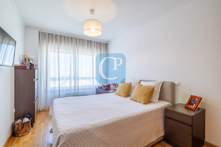 Apartamento T3 para Venda em Lordelo do Ouro e Massarelos Foto 26