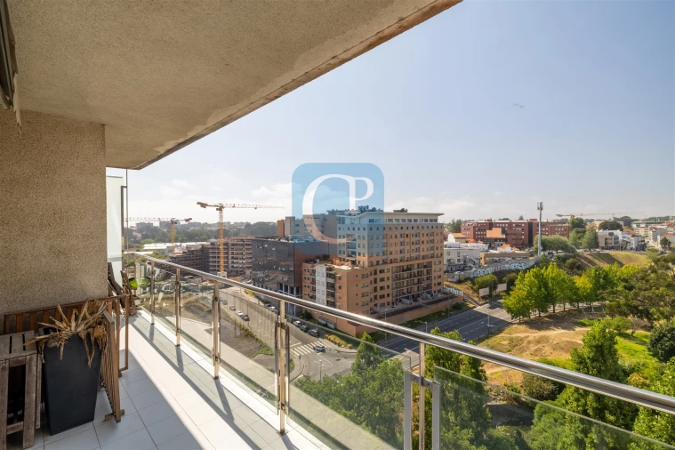 Apartamento T3 para Venda em Lordelo do Ouro e Massarelos Foto 15