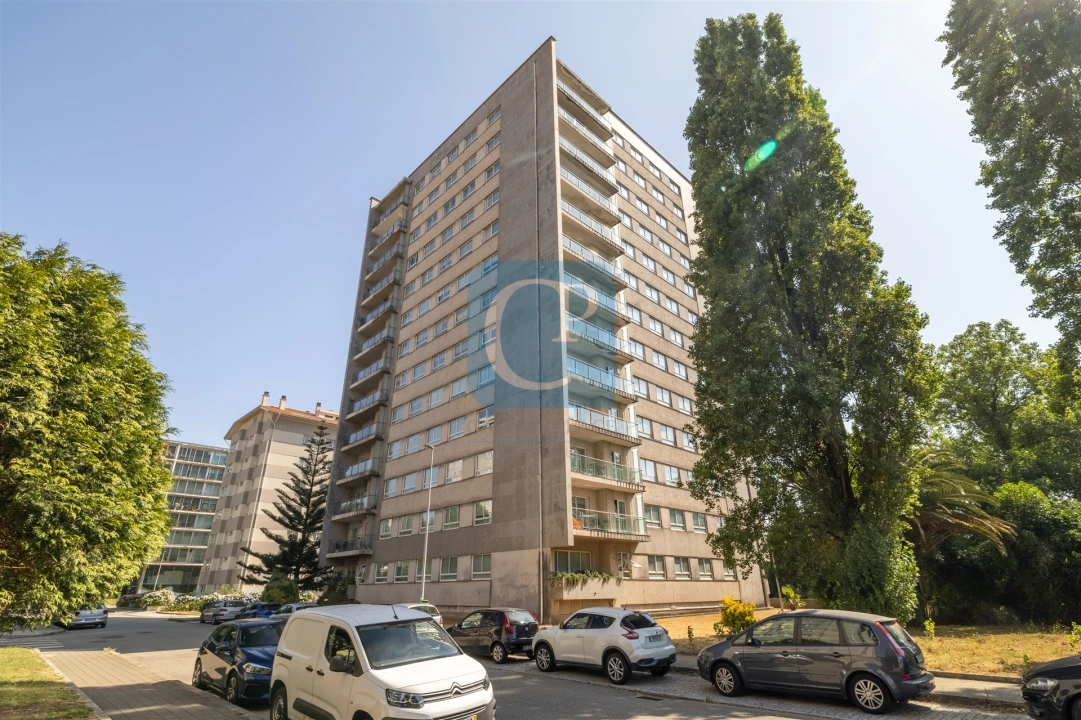 Apartamento T3 para Venda em Lordelo do Ouro e Massarelos Foto 37