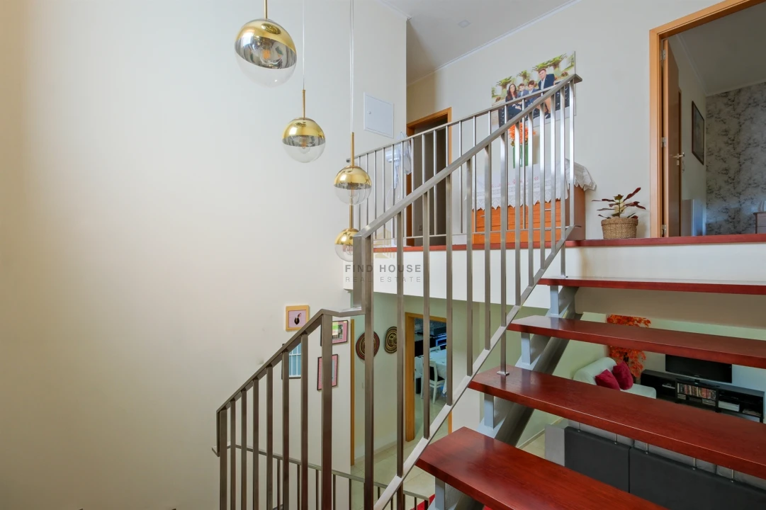 Moradia T5 para Venda em Quintiães e Aguiar Foto 21