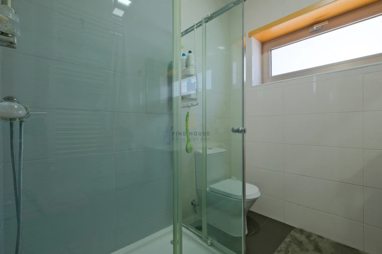 Moradia T5 para Venda em Quintiães e Aguiar Foto 32