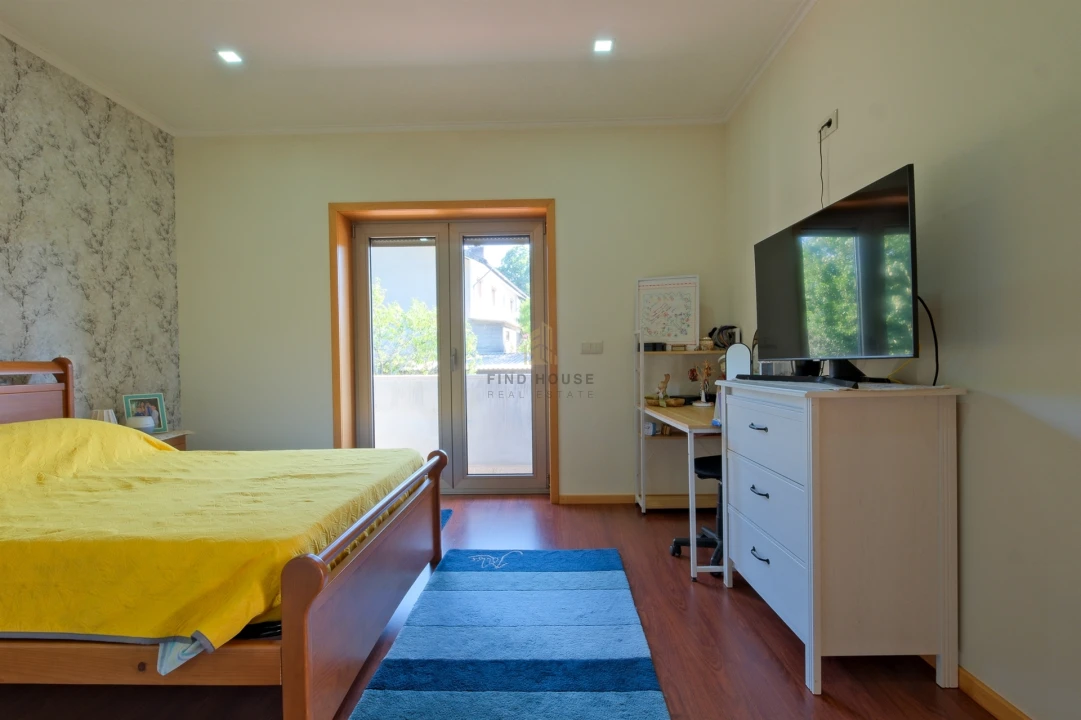 Moradia T5 para Venda em Quintiães e Aguiar Foto 27