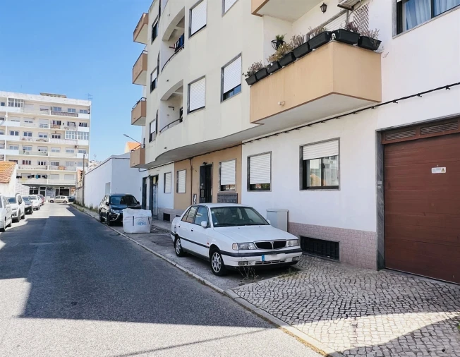 Garagem para Venda em Montijo e Afonsoeiro Foto 5