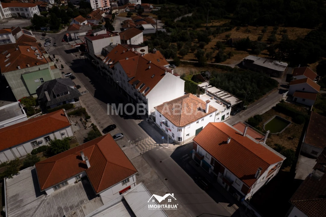 Moradia T5 para Venda em Tabua Foto 5