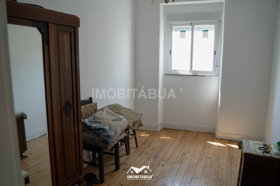 Moradia T5 para Venda em Tabua Foto 12