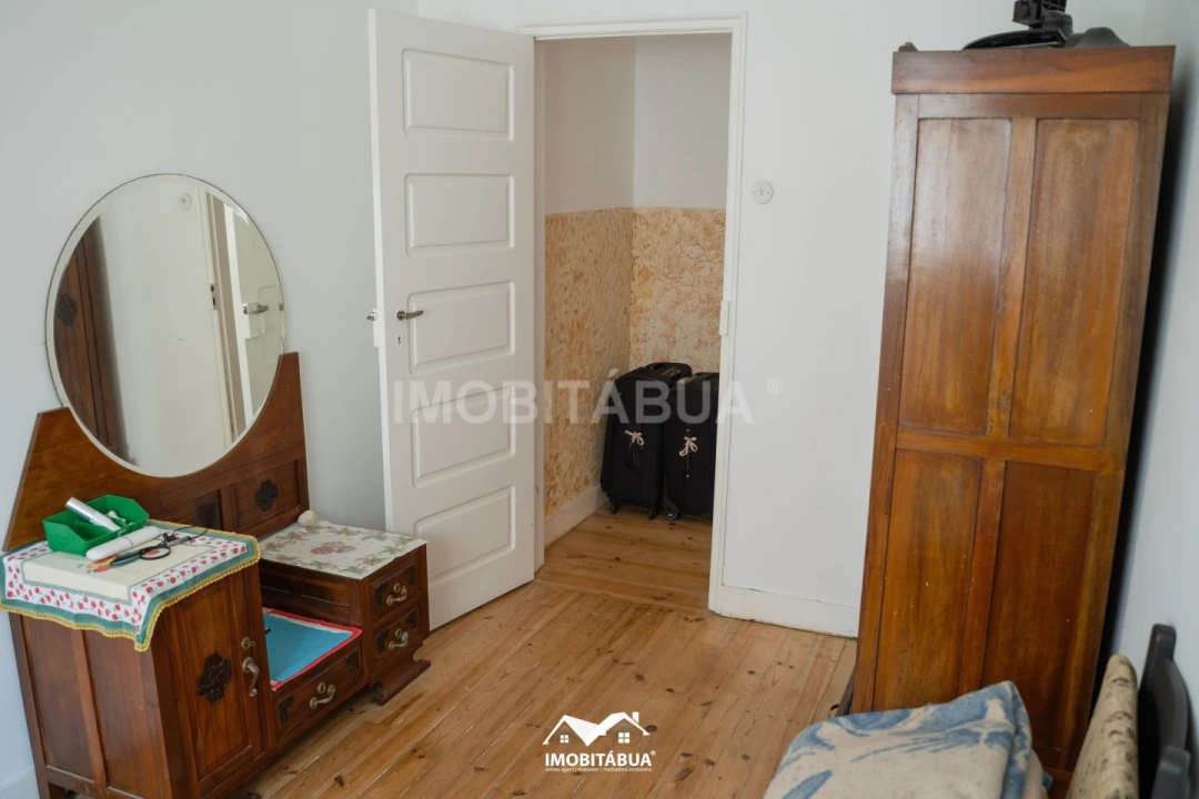 Moradia T5 para Venda em Tabua Foto 15