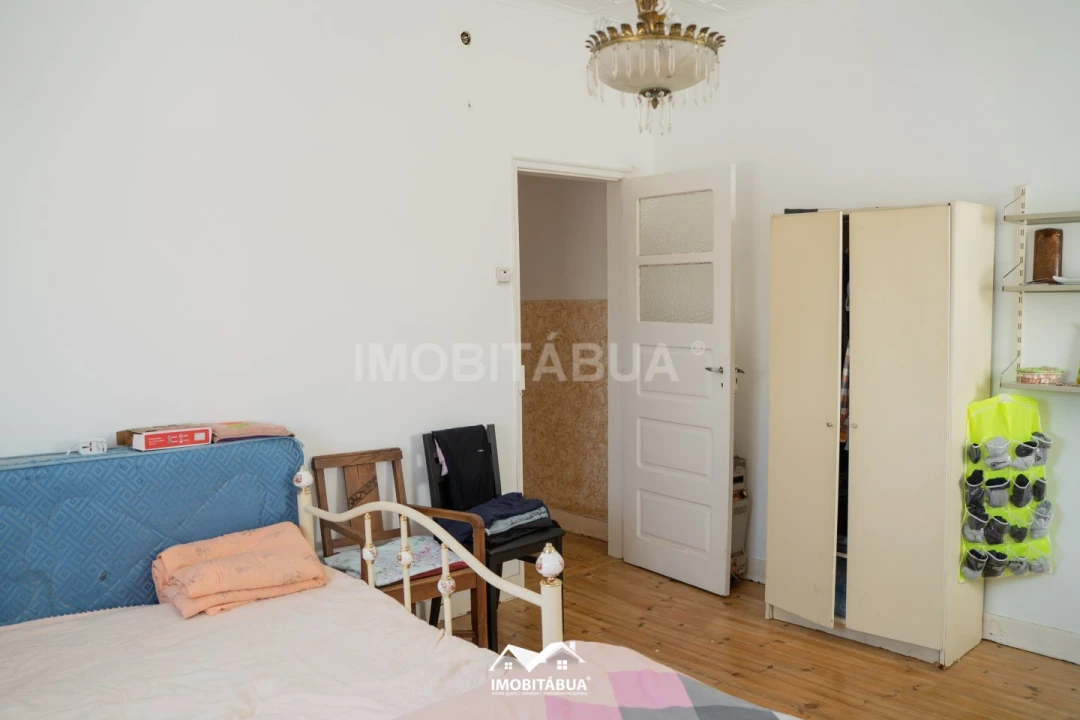 Moradia T5 para Venda em Tabua Foto 18