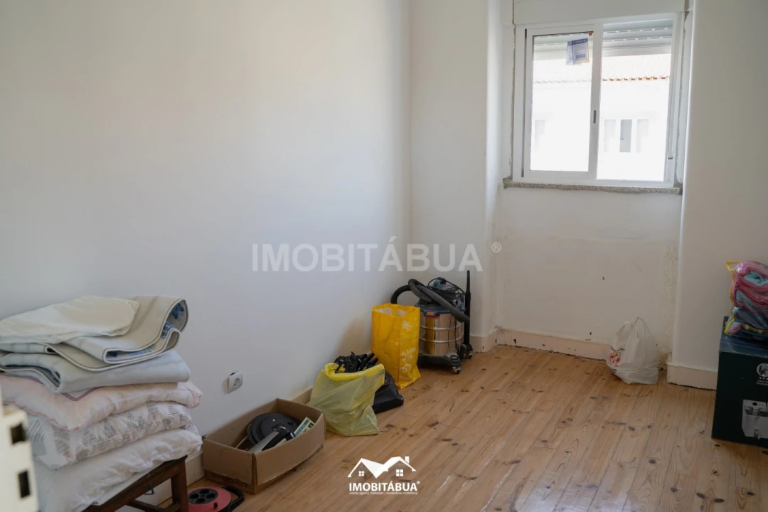 Moradia T5 para Venda em Tabua Foto 26