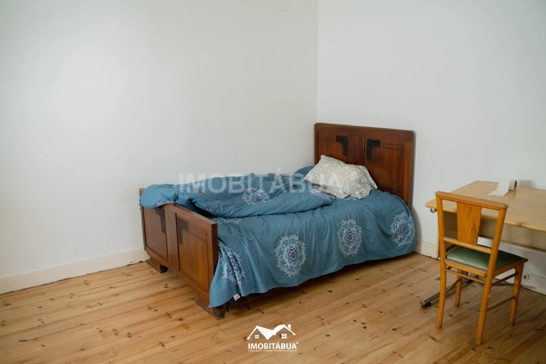 Moradia T5 para Venda em Tabua Foto 27