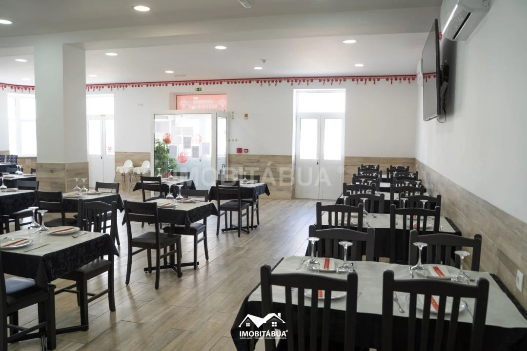 Moradia T5 para Venda em Tabua Foto 49