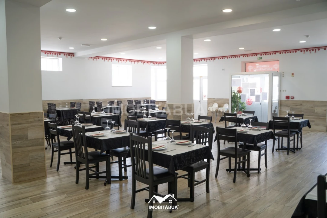 Moradia T5 para Venda em Tabua Foto 50