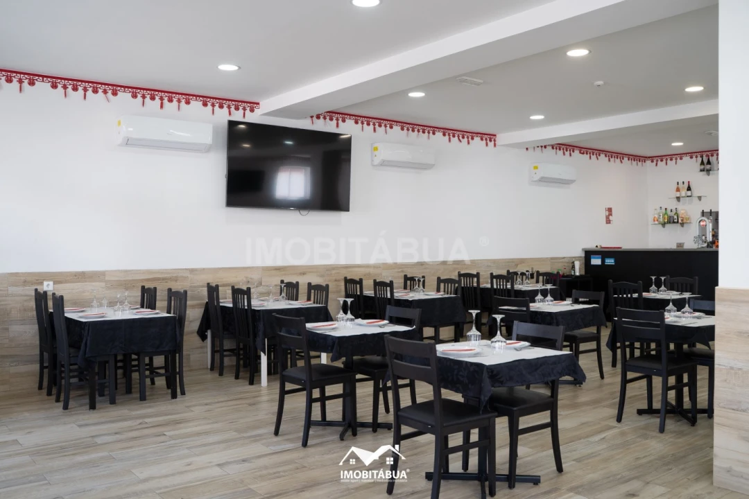 Moradia T5 para Venda em Tabua Foto 52