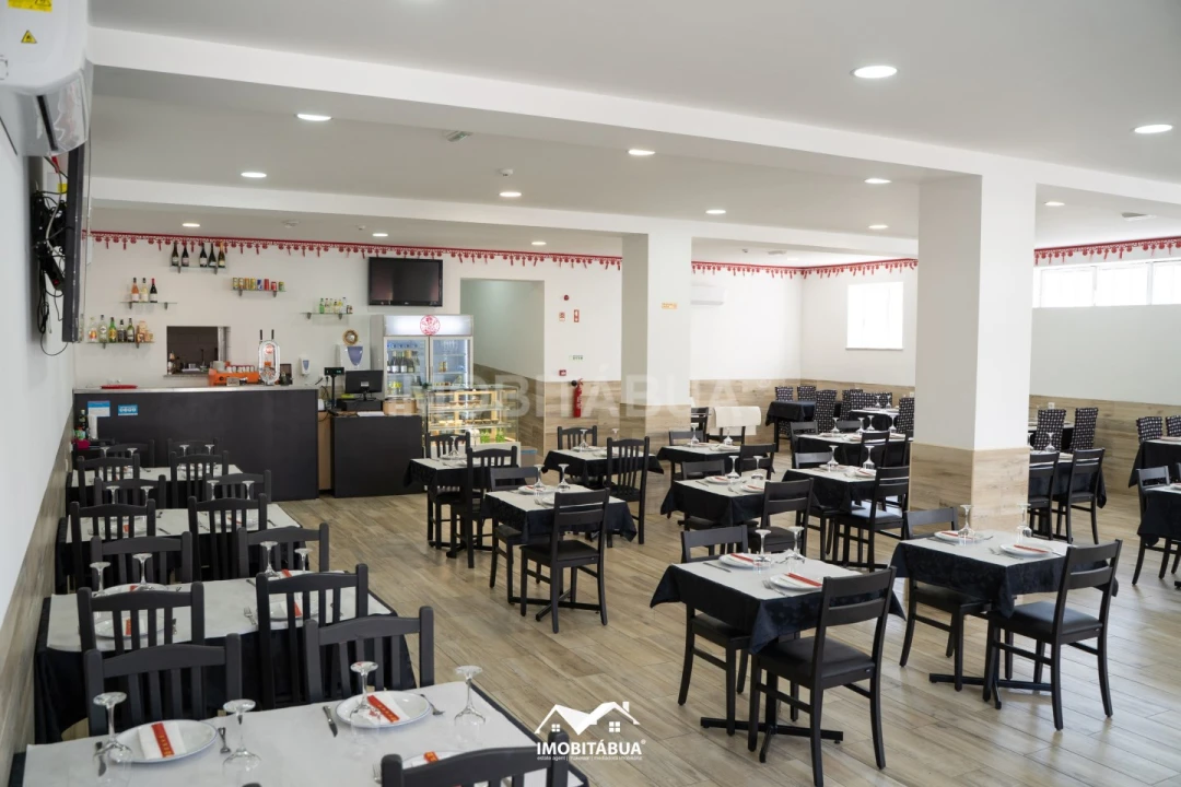 Moradia T5 para Venda em Tabua Foto 2