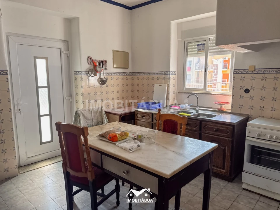 Moradia T5 para Venda em Tabua Foto 30