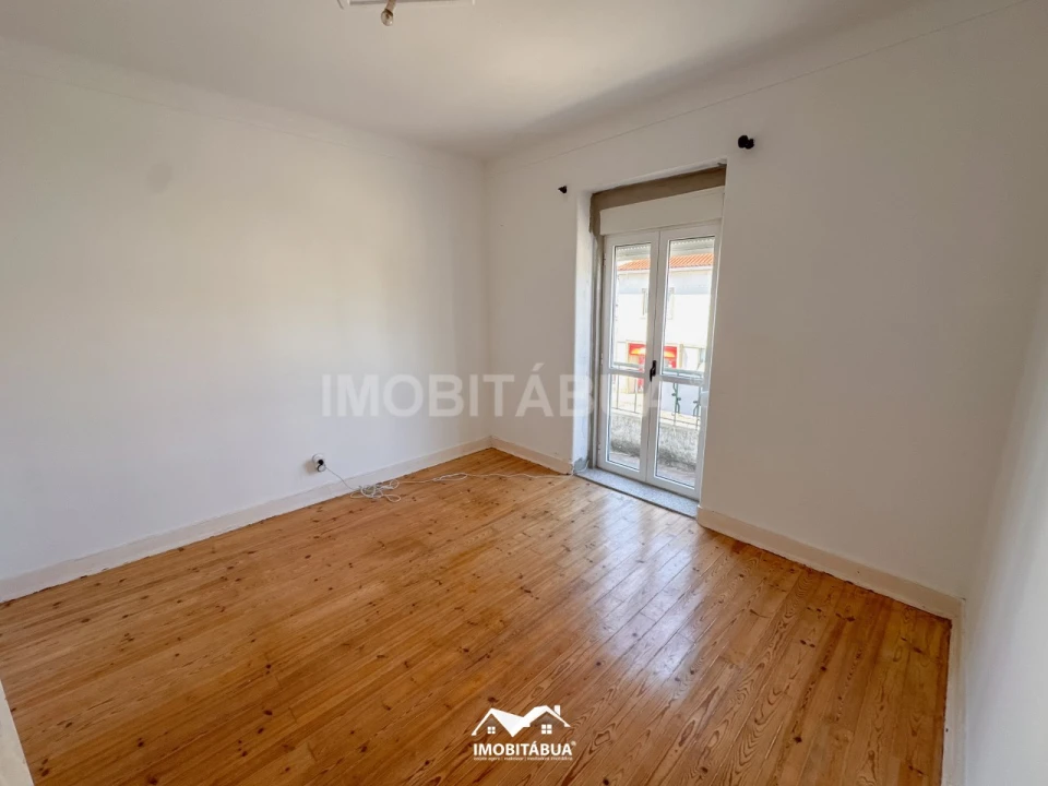 Moradia T5 para Venda em Tabua Foto 34