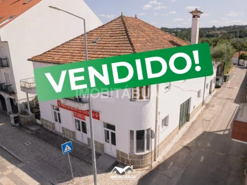 Moradia T5 para Venda em Tabua