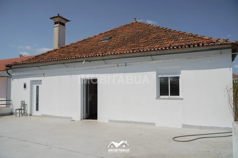 Moradia T5 para Venda em Tabua Foto 23