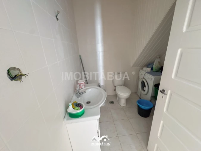 Moradia T5 para Venda em Tabua Foto 35