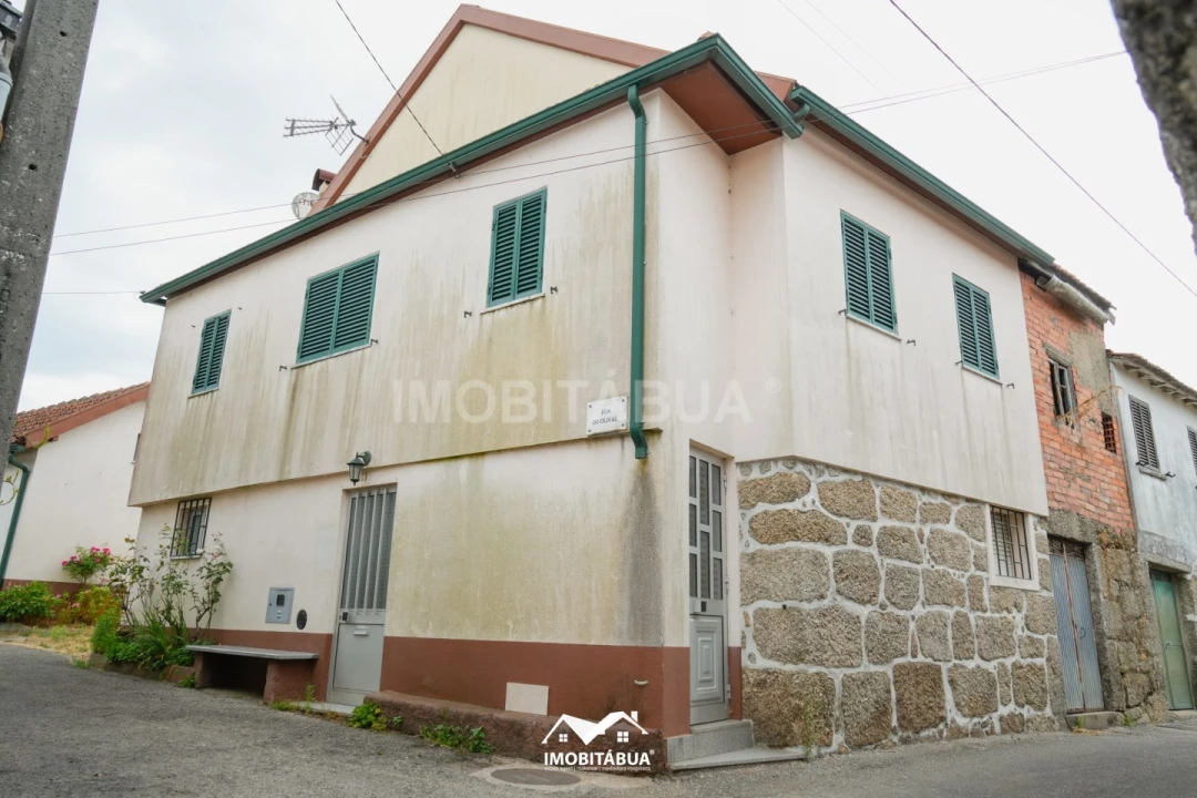 Moradia T2 para Venda em São João de Areias Foto 1