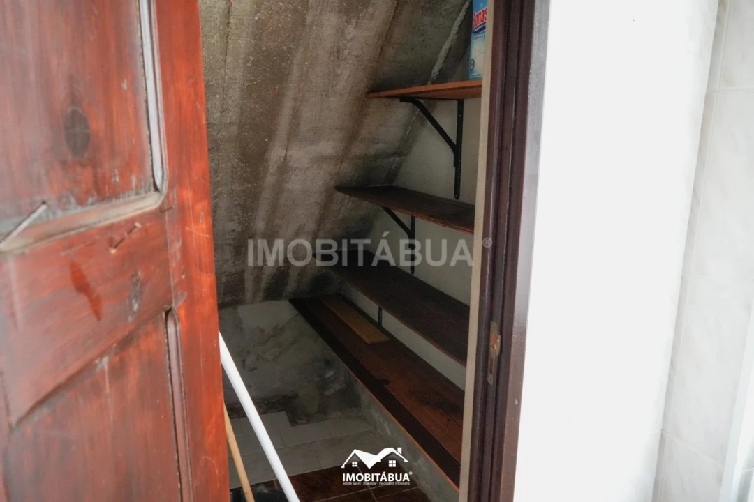 Moradia T2 para Venda em São João de Areias Foto 10