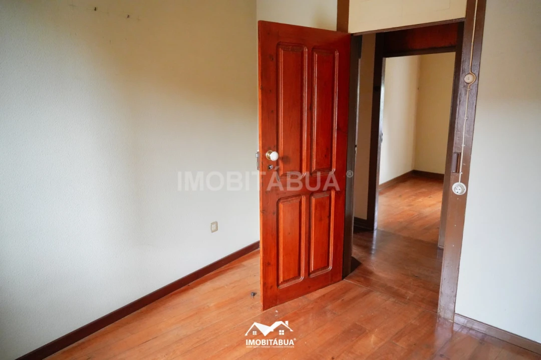 Moradia T2 para Venda em São João de Areias Foto 16