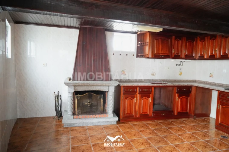 Moradia T2 para Venda em São João de Areias Foto 3