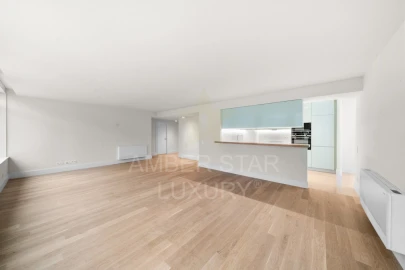 Apartamento T3 para Venda em Cedofeita, Santo Ildefonso, Sé, Miragaia, São Nicolau e Vitória