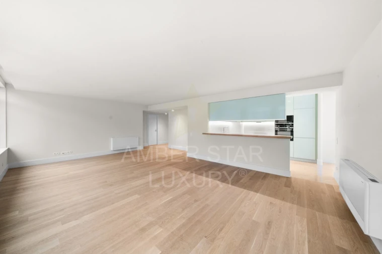 Apartamento T3 para Venda em Cedofeita, Santo Ildefonso, Sé, Miragaia, São Nicolau e Vitória Foto 4