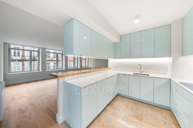 Apartamento T3 para Venda em Cedofeita, Santo Ildefonso, Sé, Miragaia, São Nicolau e Vitória Foto 13