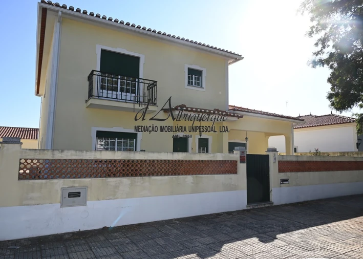 Moradia T3 para Venda em Ponte de Sor, Tramaga e Vale de Açor Foto 1