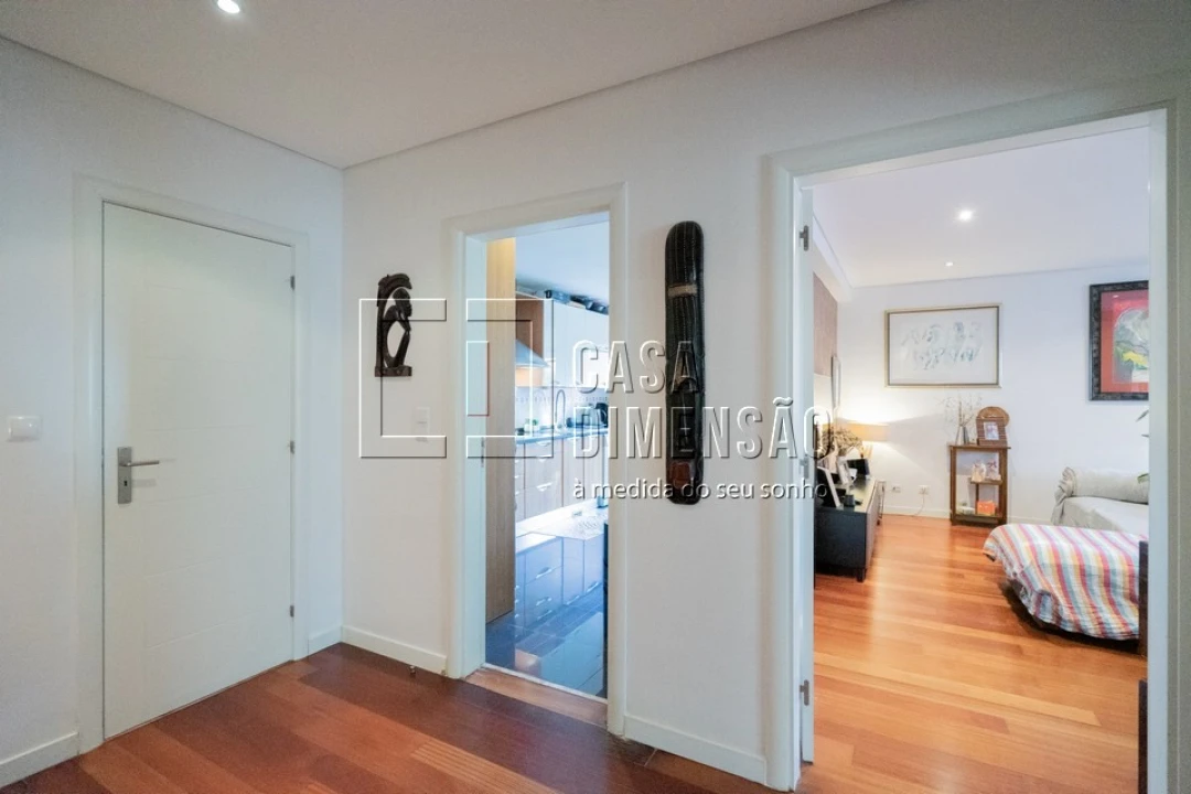Apartamento T2 para Venda em Carnaxide e Queijas Foto 9