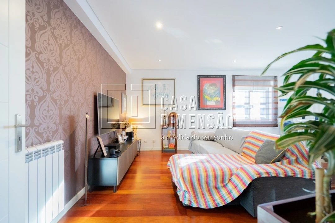 Apartamento T2 para Venda em Carnaxide e Queijas Foto 10