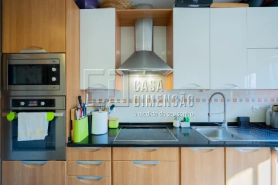 Apartamento T2 para Venda em Carnaxide e Queijas