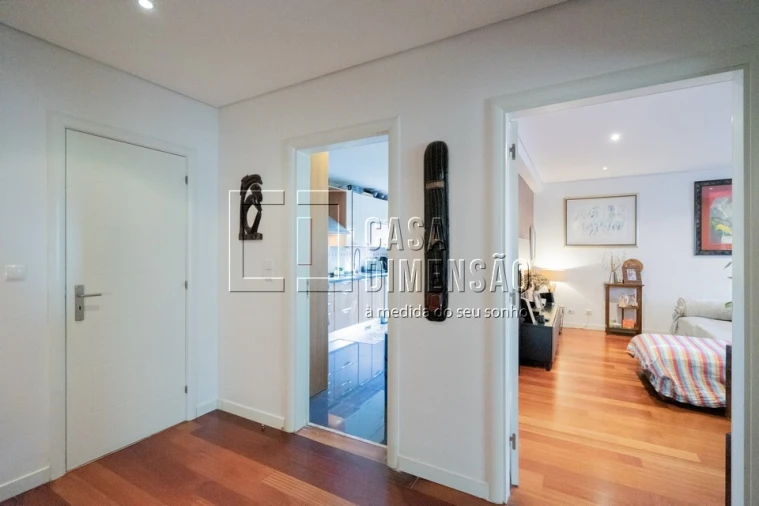 Apartamento T2 para Venda em Carnaxide e Queijas Foto 9