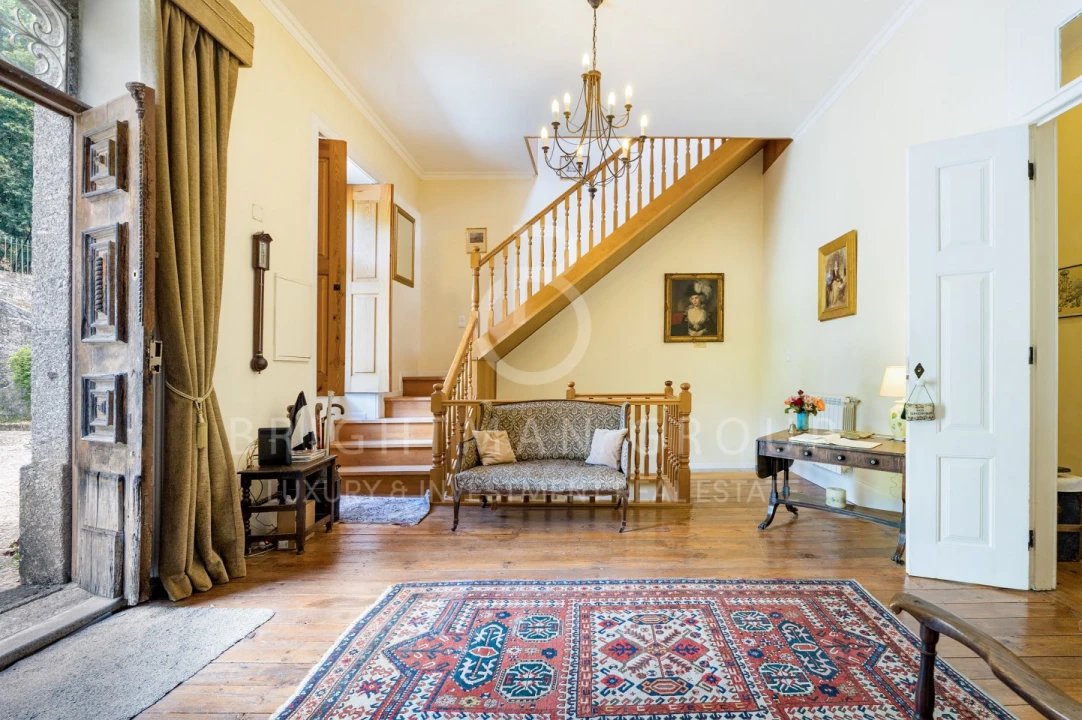 Quinta T10 para Venda em Parada de Gonta Foto 8