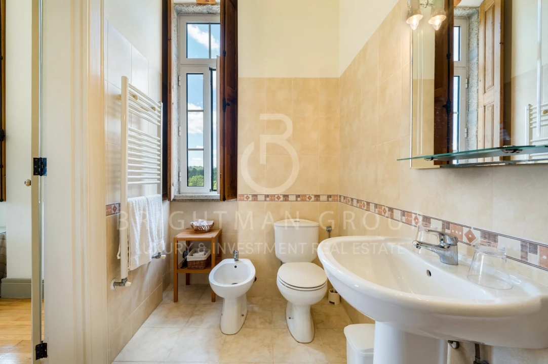 Quinta T10 para Venda em Parada de Gonta Foto 25