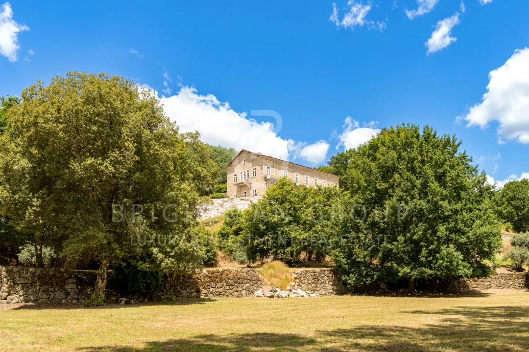 Quinta T10 para Venda em Parada de Gonta Foto 50