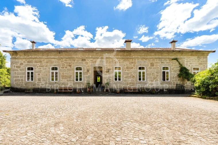 Quinta T10 para Venda em Parada de Gonta Foto 5