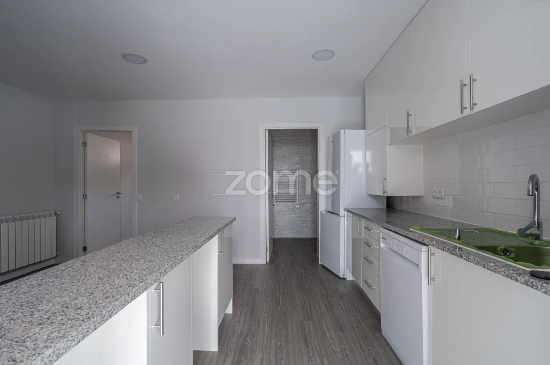 Apartamento T1 para Venda em Vila Praia de Ancora Foto 5