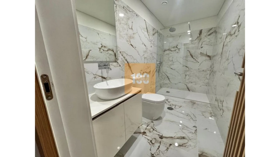 Apartamento T1 para Venda em Bonfim Foto 11
