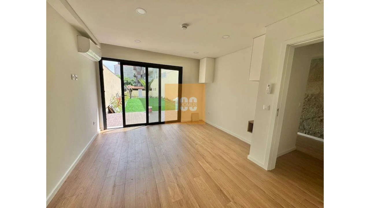Apartamento T1 para Venda em Bonfim Foto 6