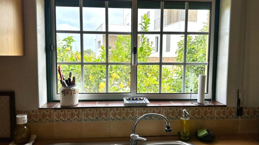 Moradia T3 para Venda em Usseira Foto 19