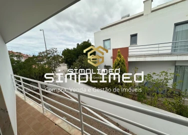 Moradia T4 para Venda em Sesimbra (Castelo)