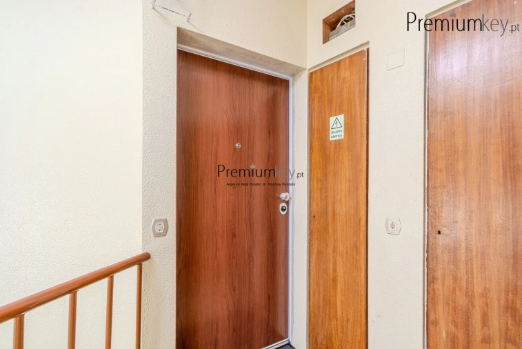 Apartamento T1 para Venda em Albufeira e Olhos de Água Foto 35