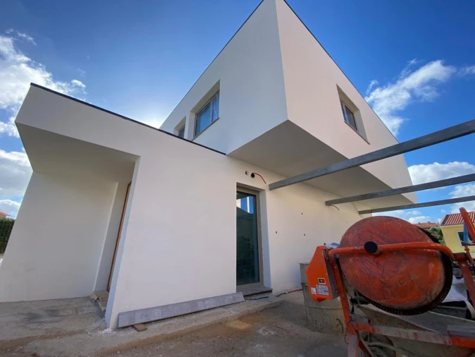 Moradia T3 para Venda em Alcabideche Foto 8