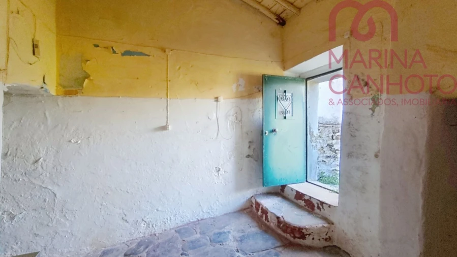 Moradia T2 para Venda em Veiros Foto 10