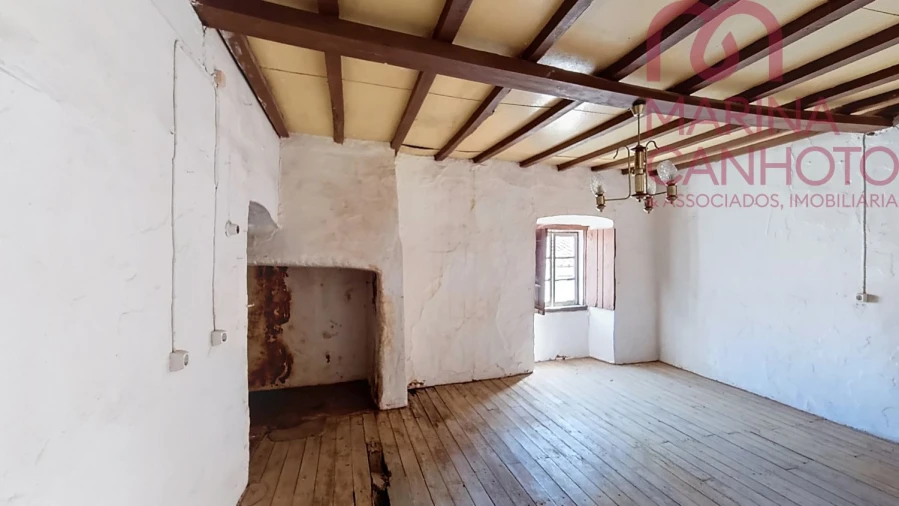 Moradia T2 para Venda em Veiros Foto 13