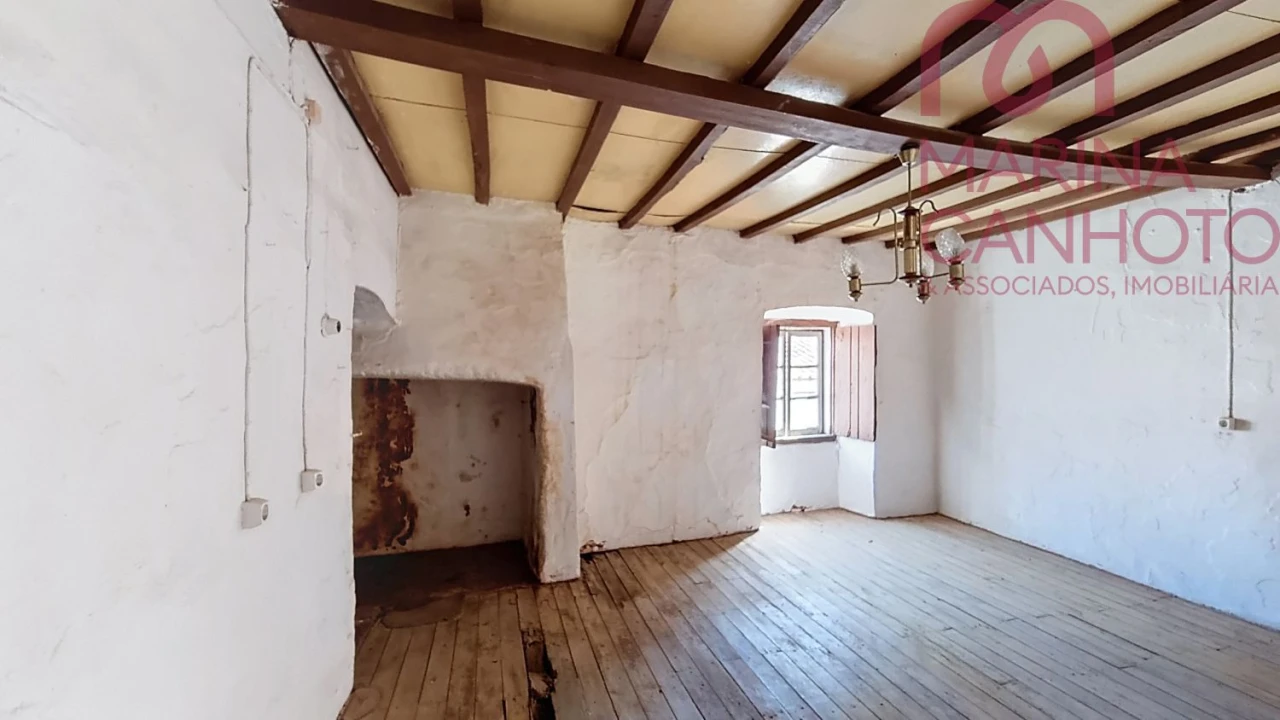 Moradia T2 para Venda em Veiros Foto 13